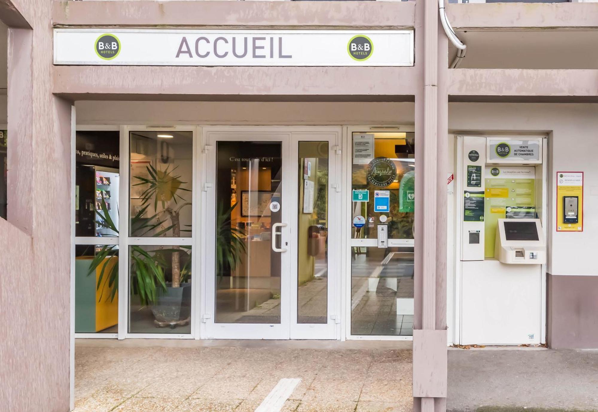 B&B Hotel Saint-Brieuc Tregueux Bagian luar foto