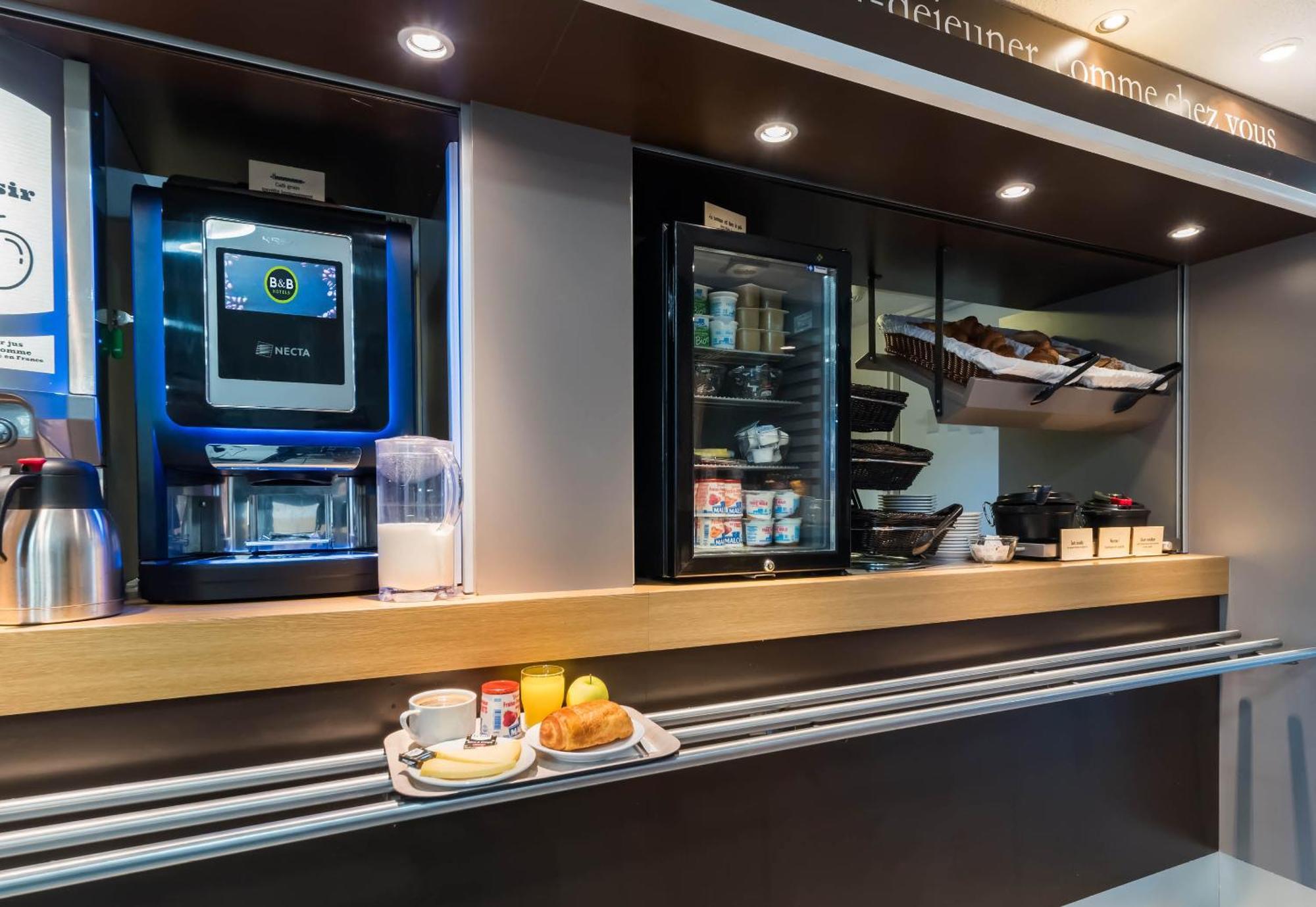 B&B Hotel Saint-Brieuc Tregueux Bagian luar foto