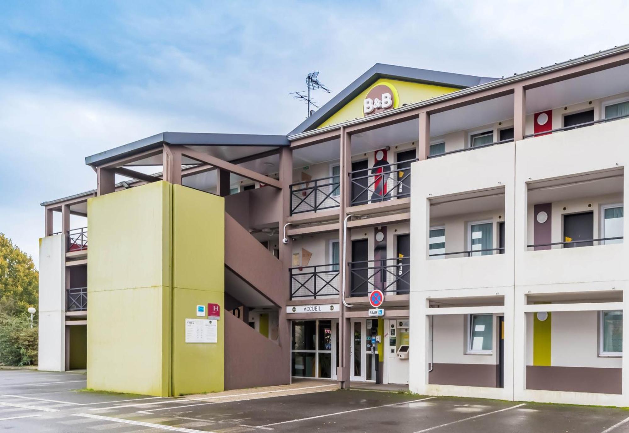 B&B Hotel Saint-Brieuc Tregueux Bagian luar foto